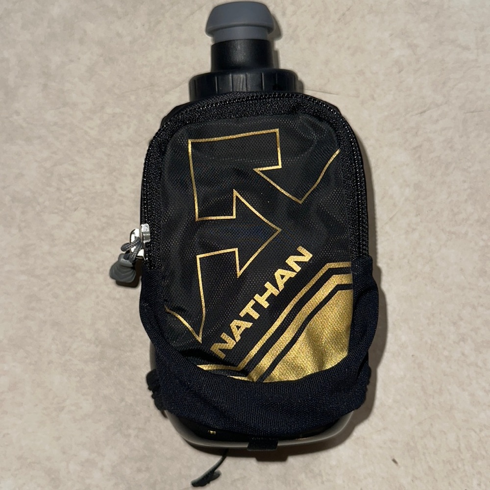 Nathan Water Bottle running biking handheld black and gold